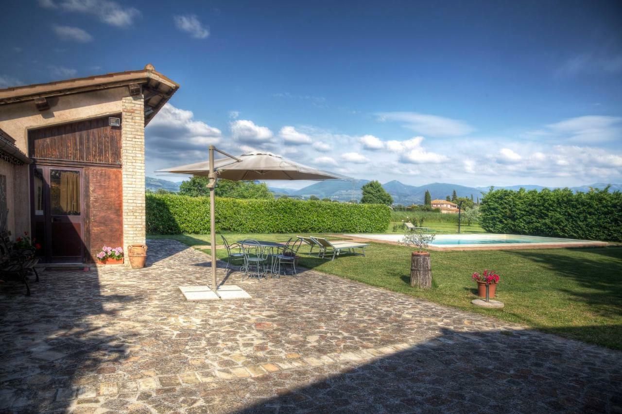 Le Ghiande Guest House Spello Exterior photo