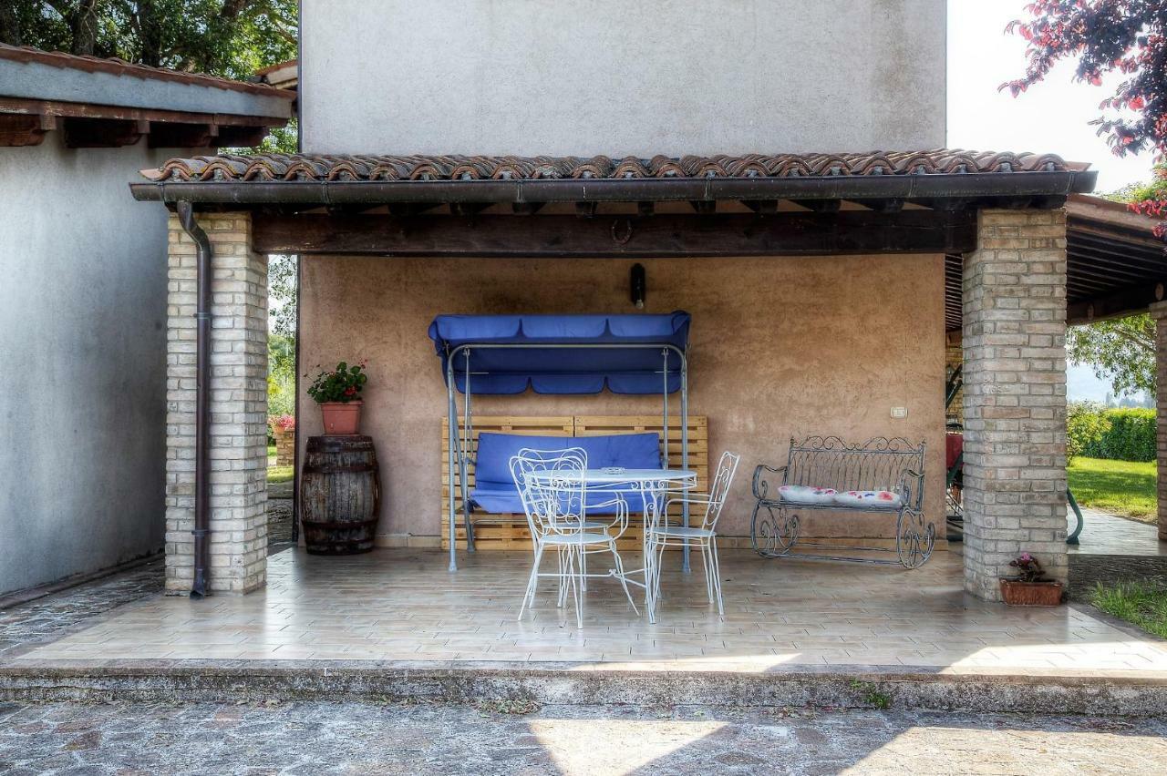 Le Ghiande Guest House Spello Exterior photo